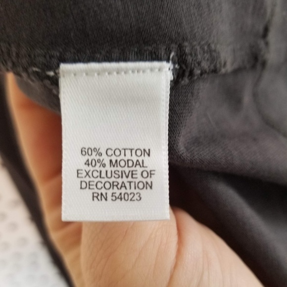 Banana Republic | Embellished Gray Tank | Medium - Picture 8 of 8